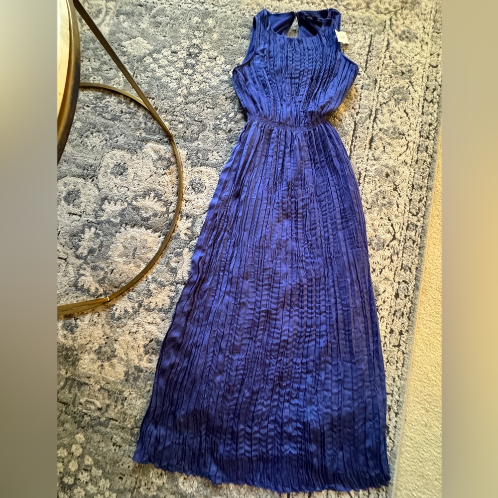 NWT Banana Republic Pleated midi Dress periwinkle blue small S sleeveless - Picture 3 of 9